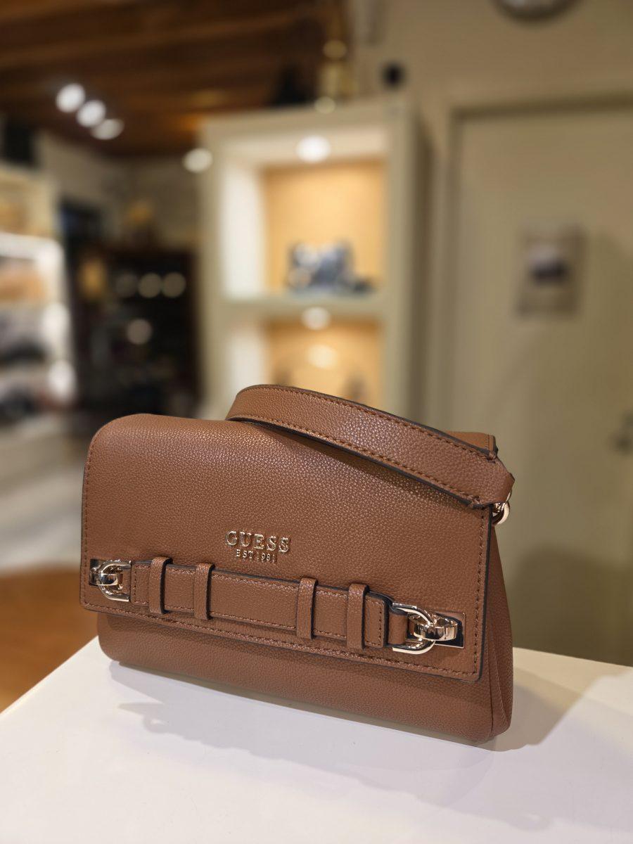 Borsa a tracolla GREGORIA FLAP GUESS HWBG8546200 colore COGNAC